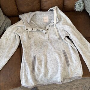 Thread & Supply Light Gray Hoodie with Button Accents Women’s Pullover -Like New
